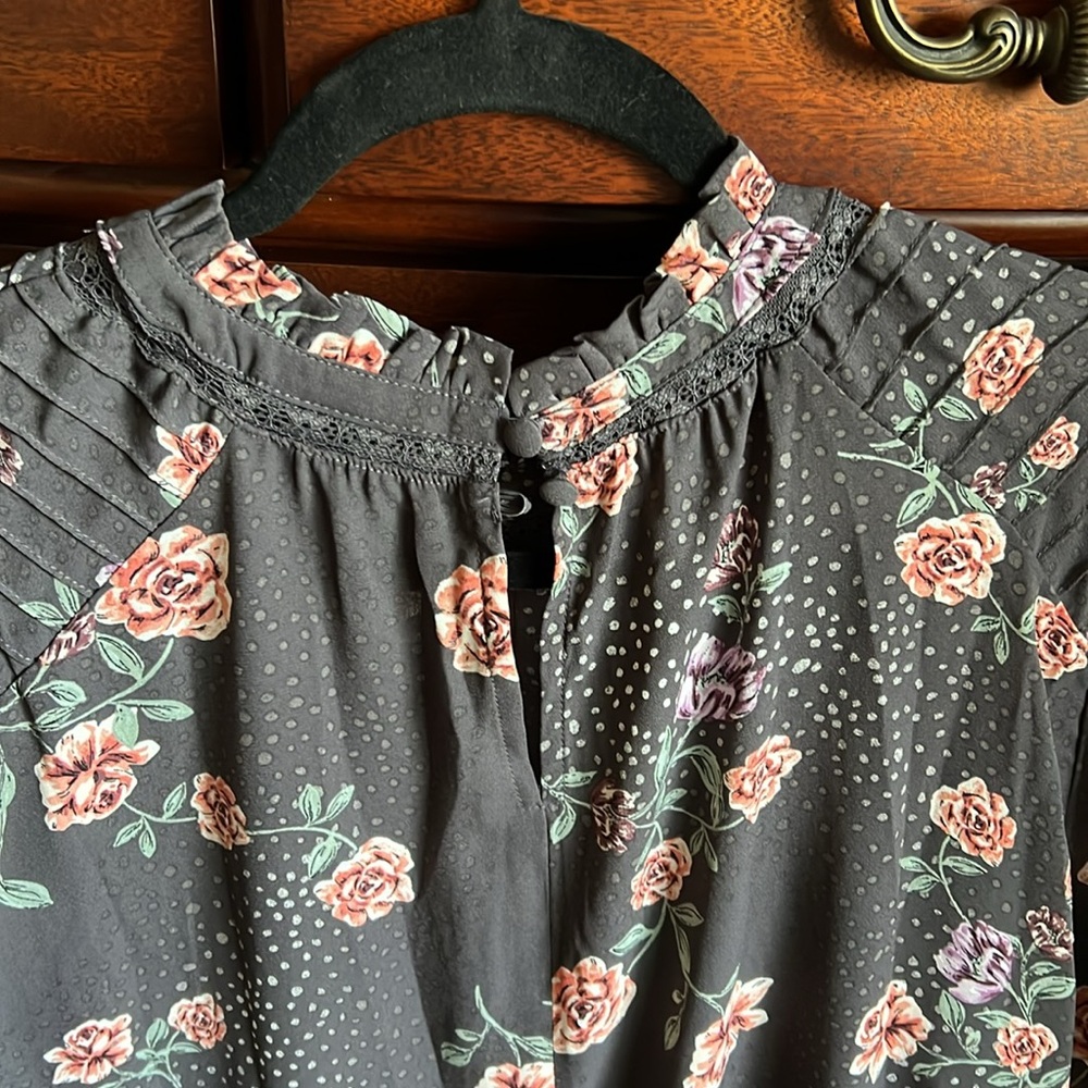 Torrid blouse - Picture 4 of 6